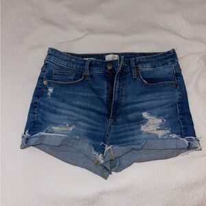 Universal Thread Shorts